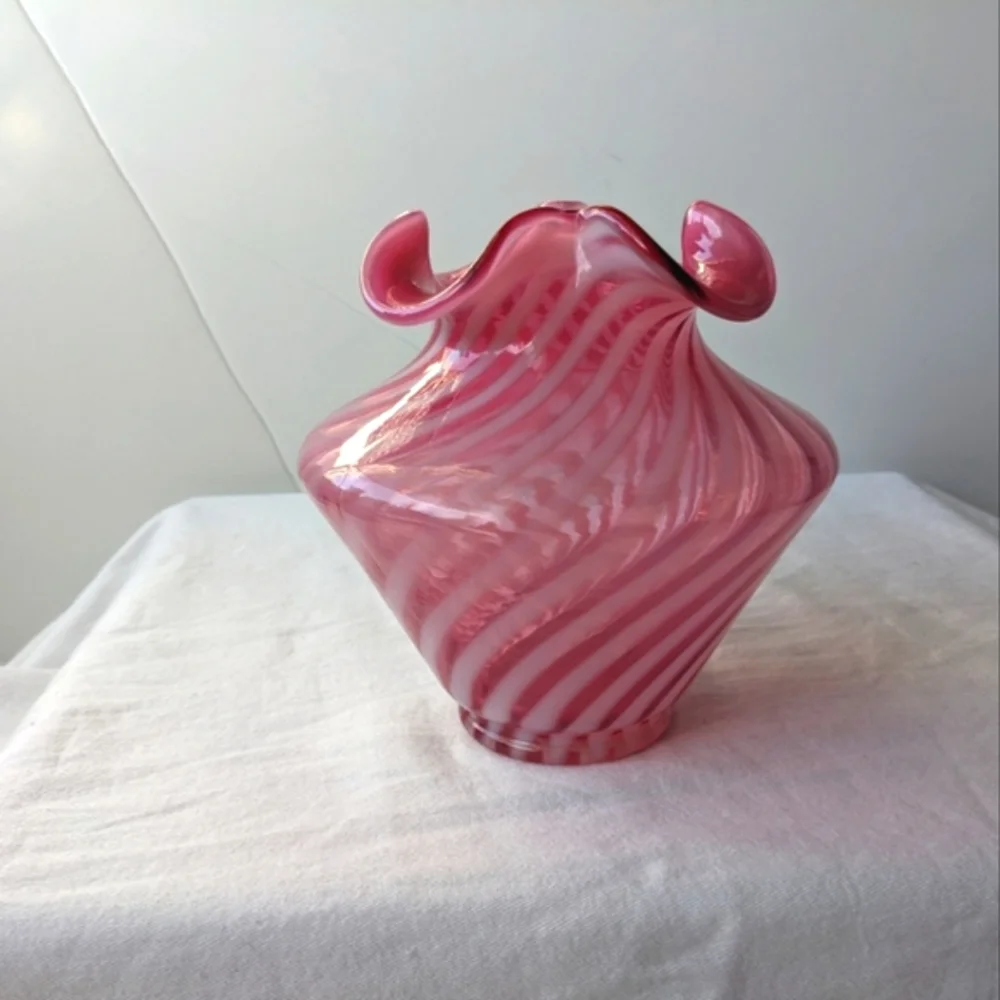 Vintage Cranberry Pink White Candy Cane Handblown Glass Vase Ripple Lip